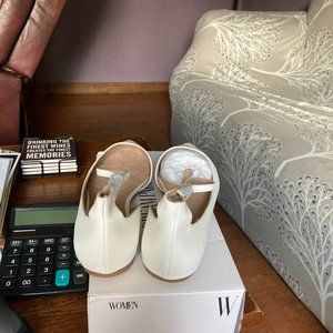 Dream Pairs women's Ankle Strap shoes size 81/2